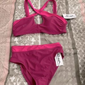 Fashionable bikini with top